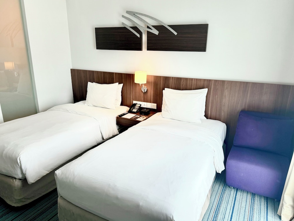 holiday inn express jakarta pluit citygate by ihg