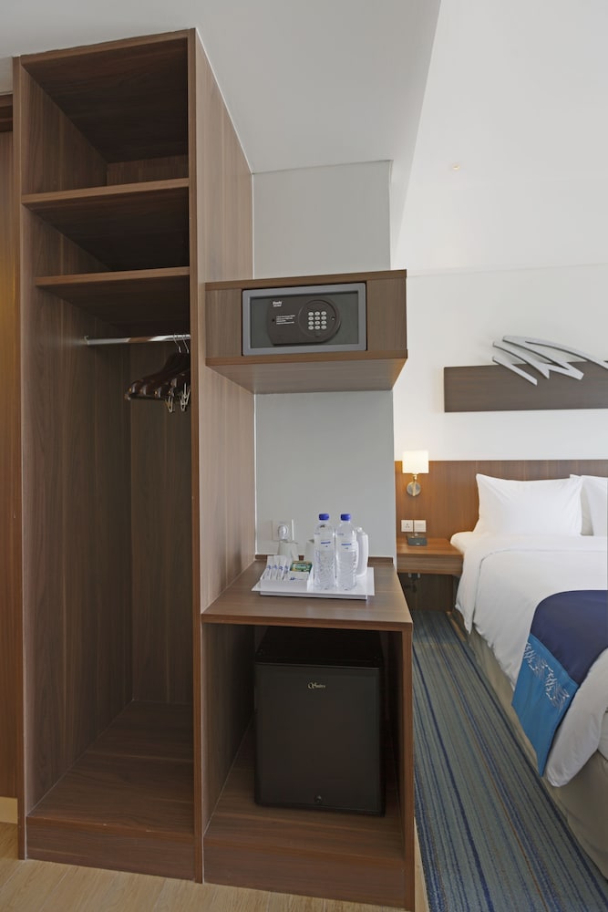 holiday inn express jakarta pluit citygate by ihg
