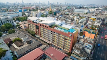 nouvo city hotel