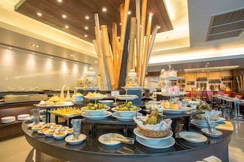 nouvo city hotel