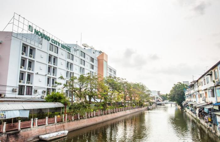 nouvo city hotel