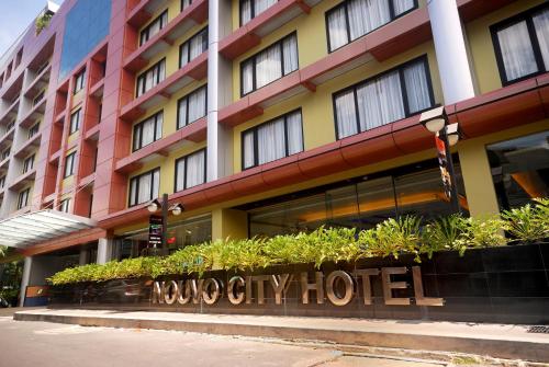 nouvo city hotel