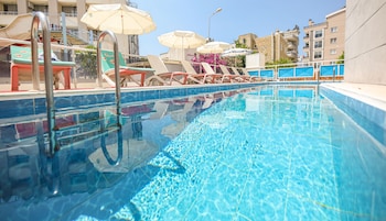 hotel delta altinkum