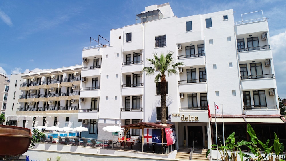 hotel delta altinkum