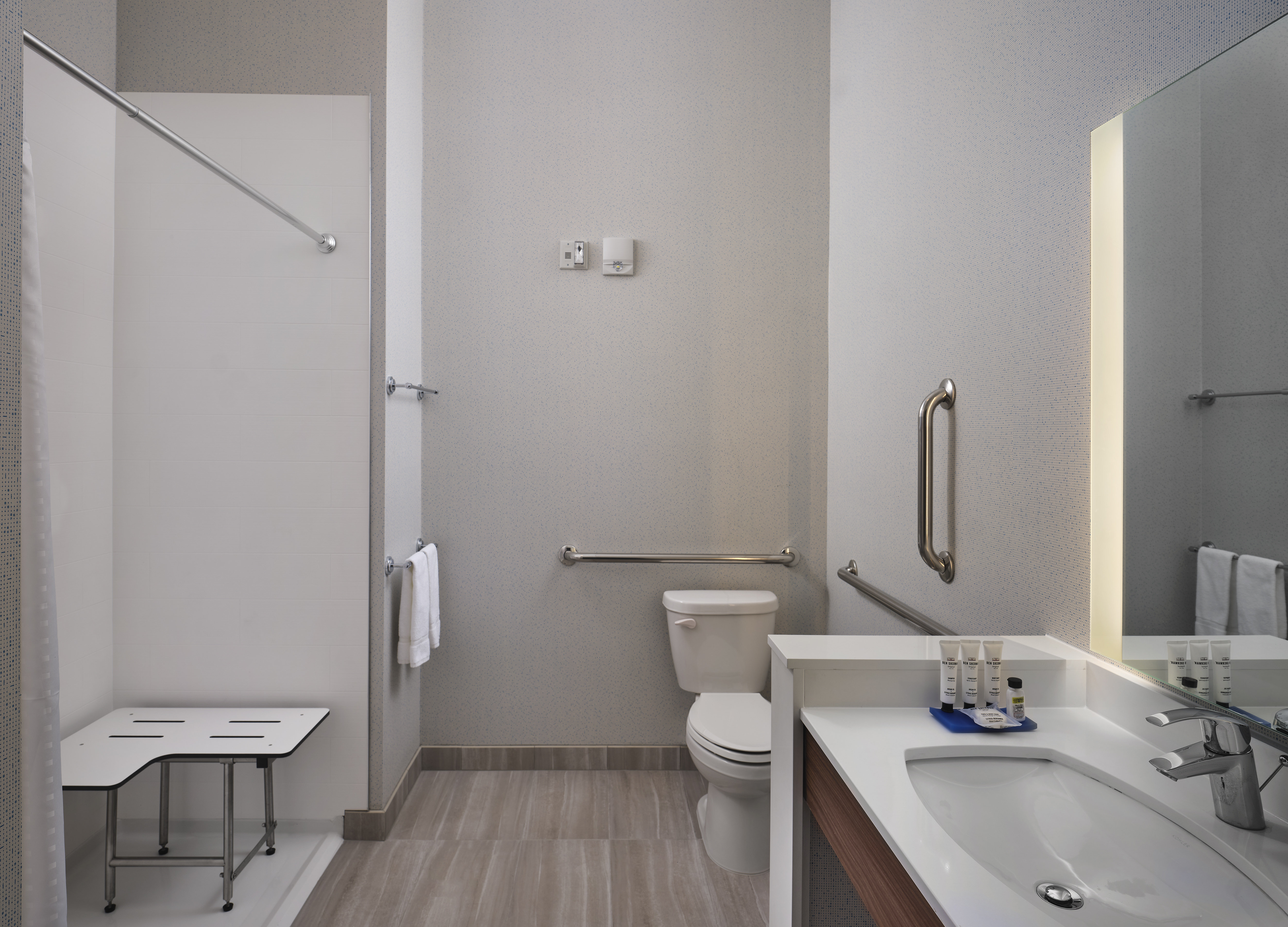 holiday inn express and suites lockport an ihg hotel