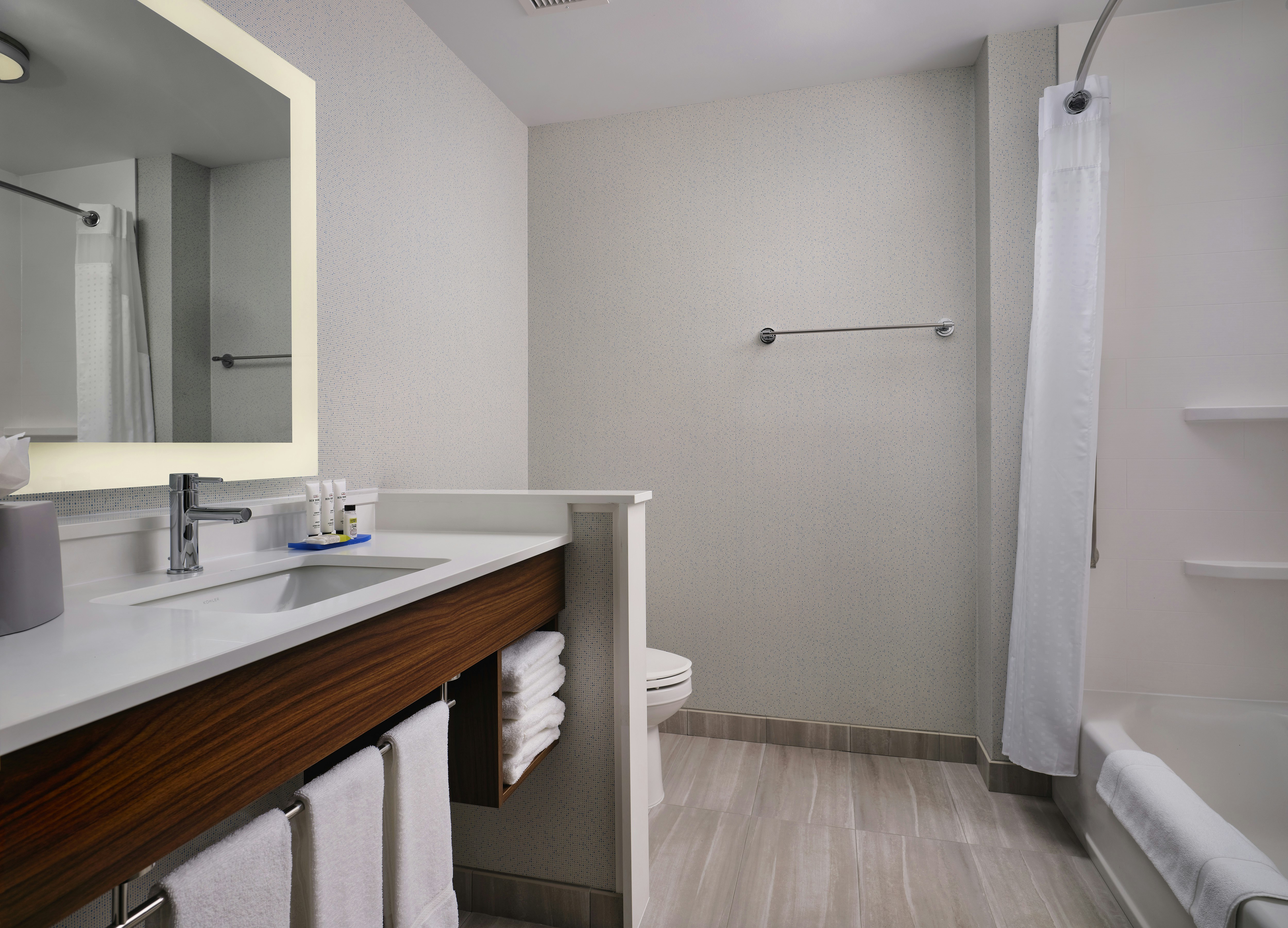 holiday inn express and suites lockport an ihg hotel