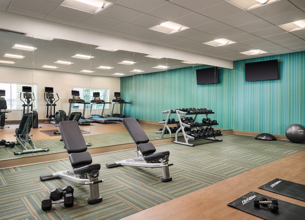 holiday inn express and suites lockport an ihg hotel