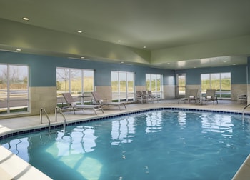 Holiday Inn Express & Suites Lockport, An Ihg Hotel,Joliet>>Homer Glen,2.5 star