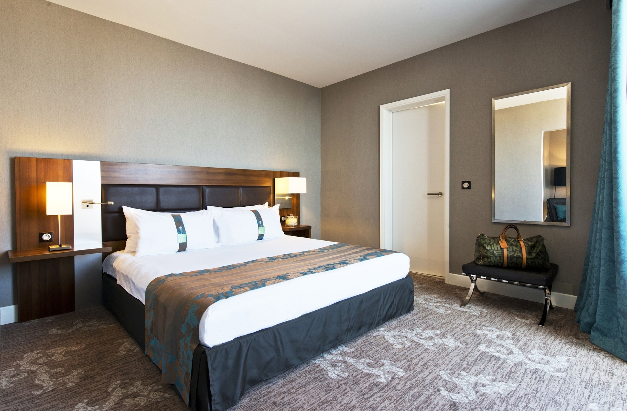 holiday inn nice by ihg