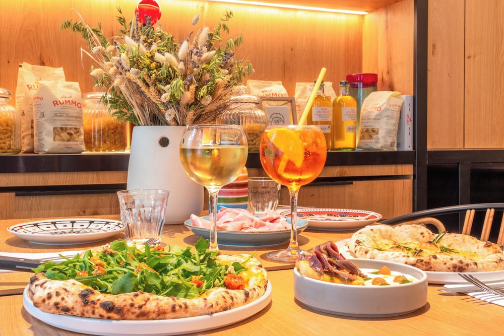 holiday inn nice by ihg