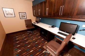 hampton inn and suites by hilton regina east gate