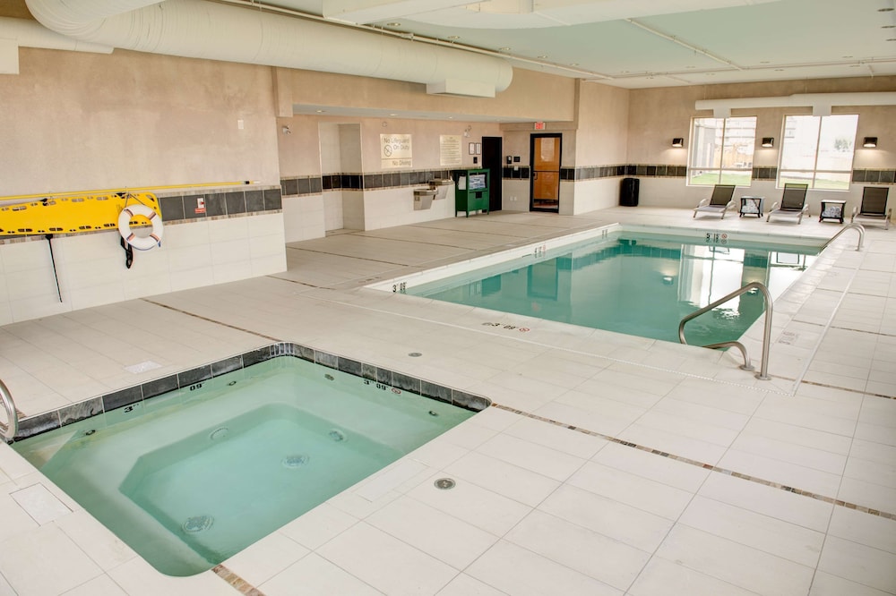 hampton inn and suites by hilton regina east gate