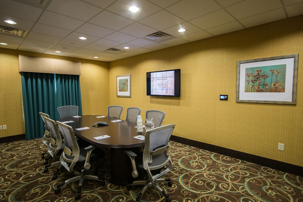 hampton inn and suites philadelphia montgomeryville