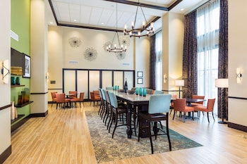 hampton inn and suites philadelphia montgomeryville