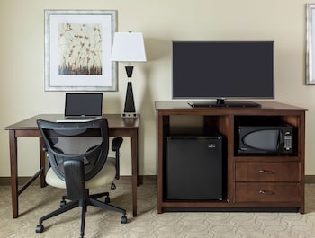 hampton inn and suites philadelphia montgomeryville