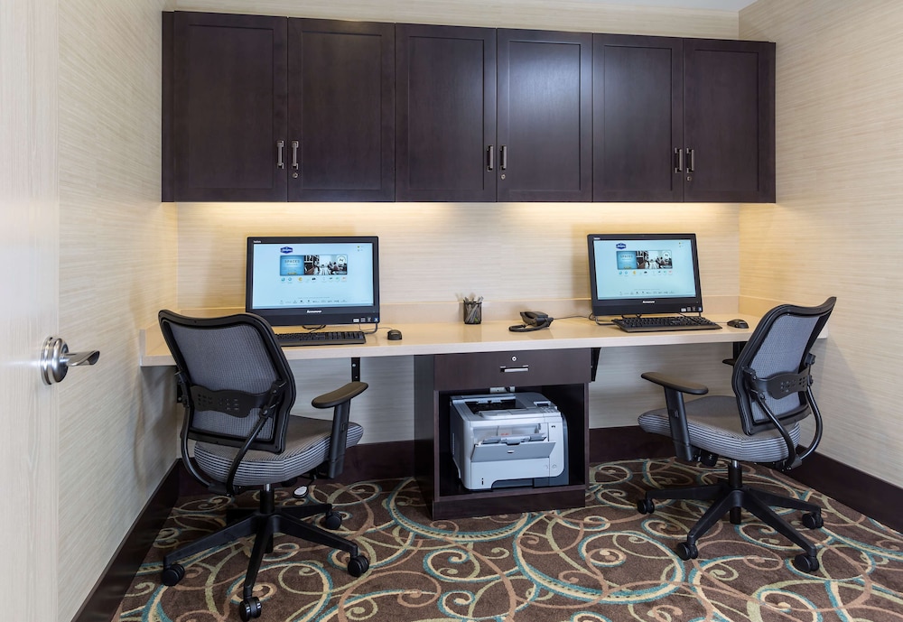 hampton inn and suites philadelphia montgomeryville