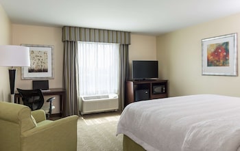 hampton inn and suites philadelphia montgomeryville
