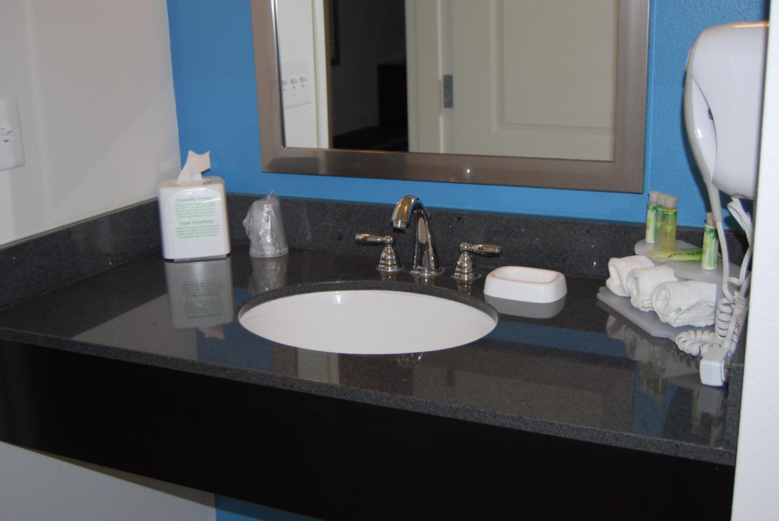 holiday inn express and suites springville south provo area by ihg