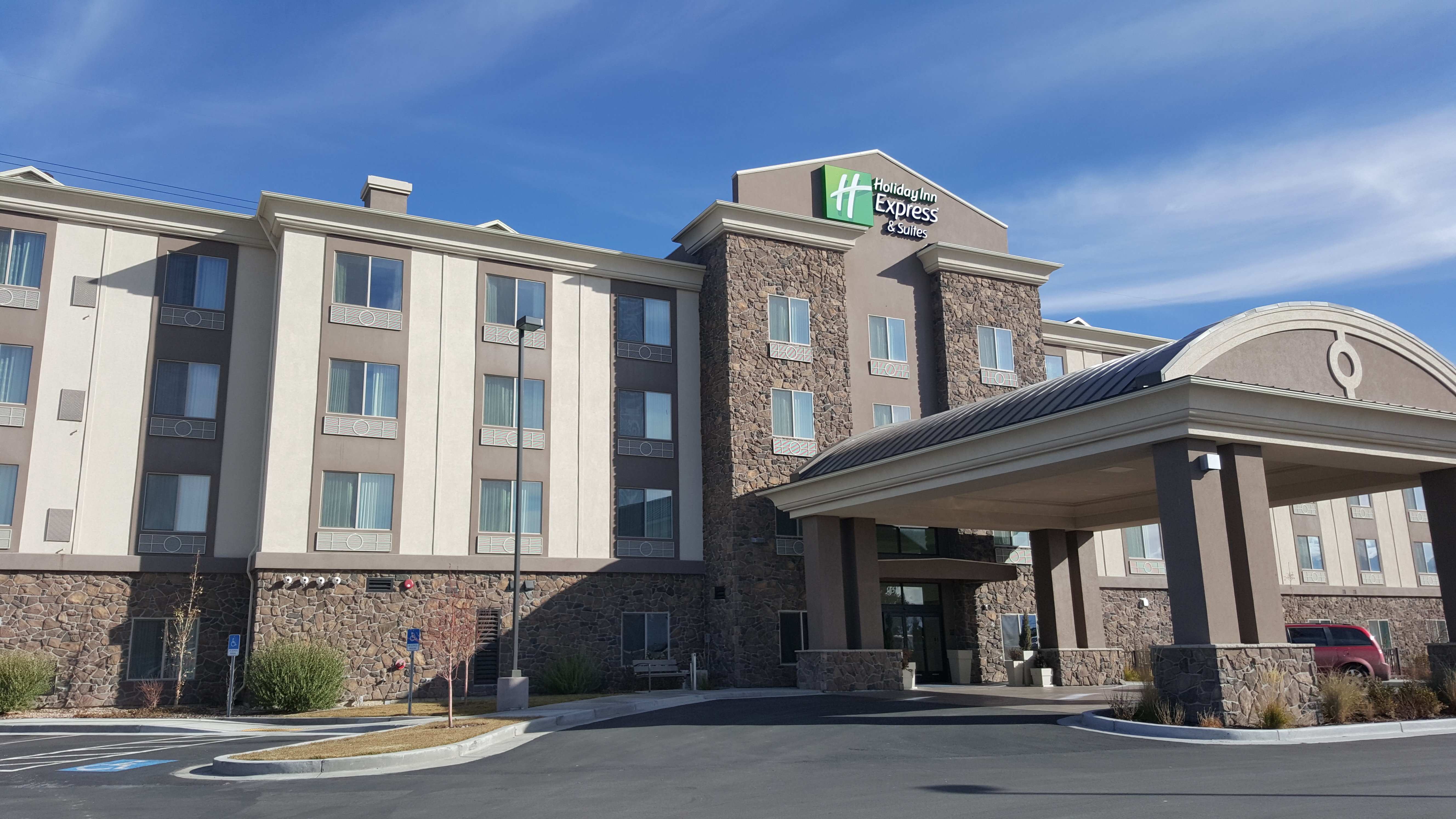 holiday inn express and suites springville south provo area by ihg