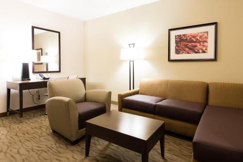 Holiday Inn Express & Suites Aiken By Ihg,Aiken County>>Aiken,3 star