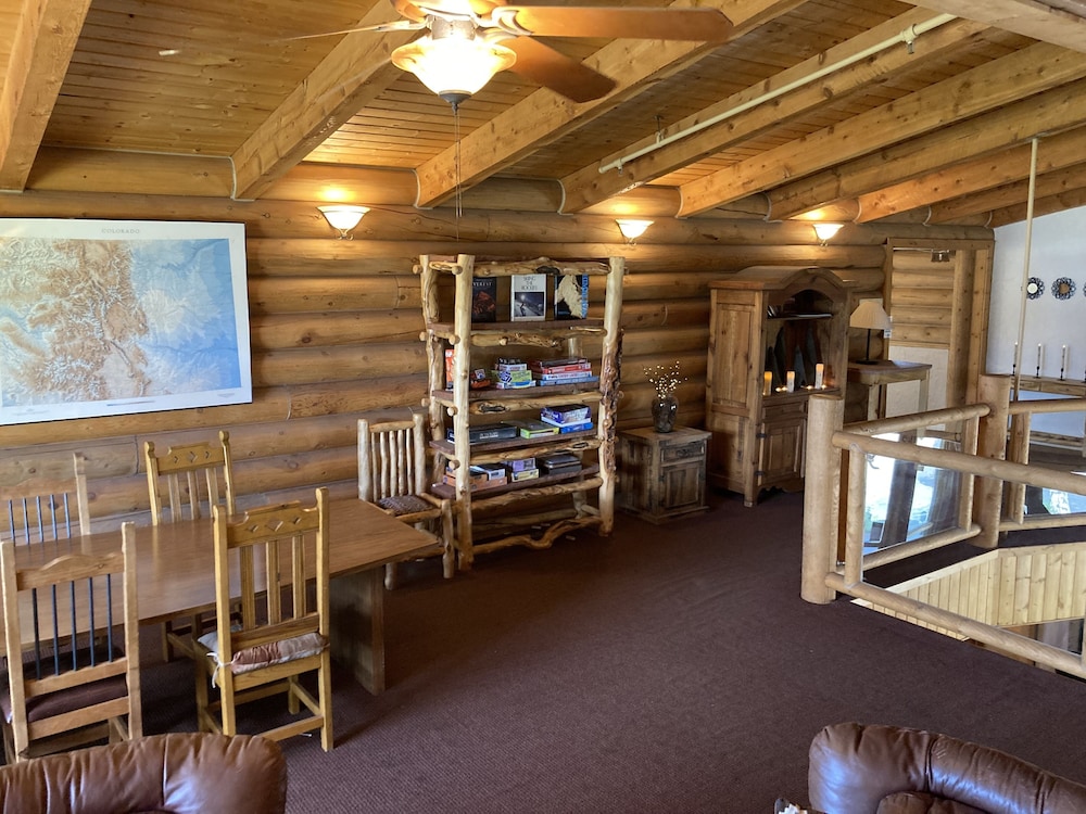 the boulder creek lodge