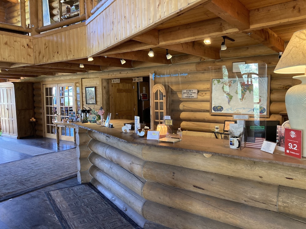 the boulder creek lodge