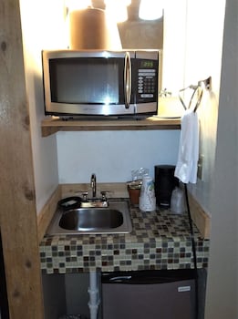 the boulder creek lodge