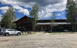 the boulder creek lodge