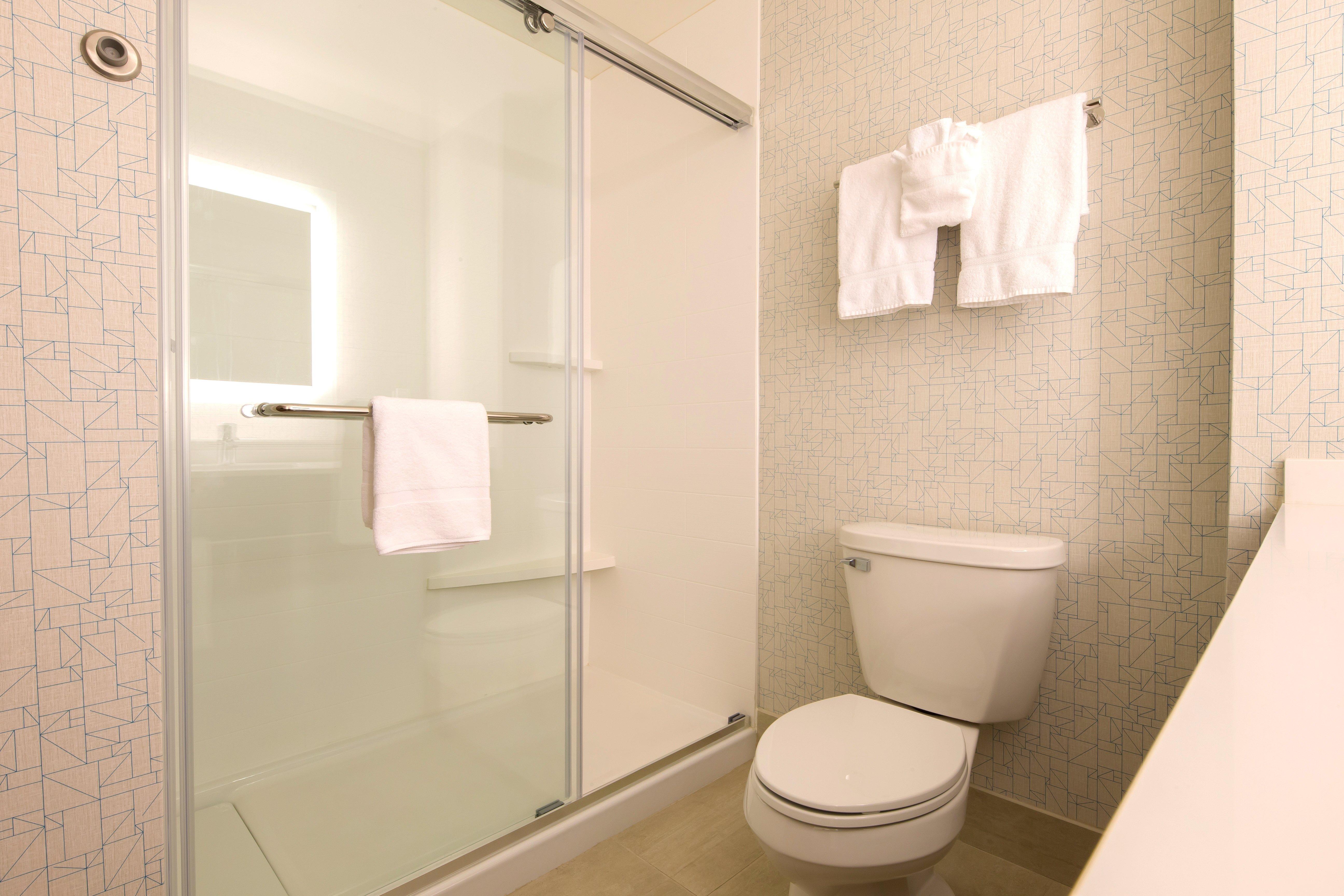 holiday inn express and suites rochester hills det