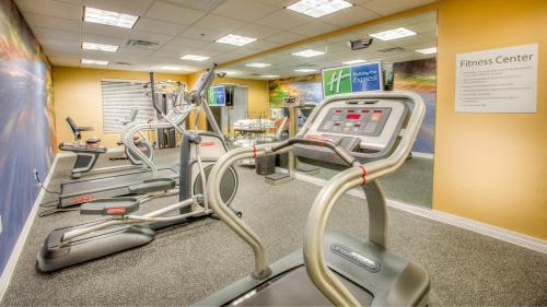 holiday inn express wichita south by ihg