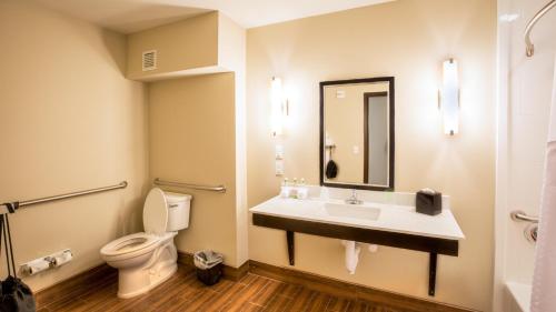 holiday inn express wichita south by ihg