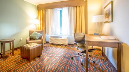 holiday inn express wichita south by ihg