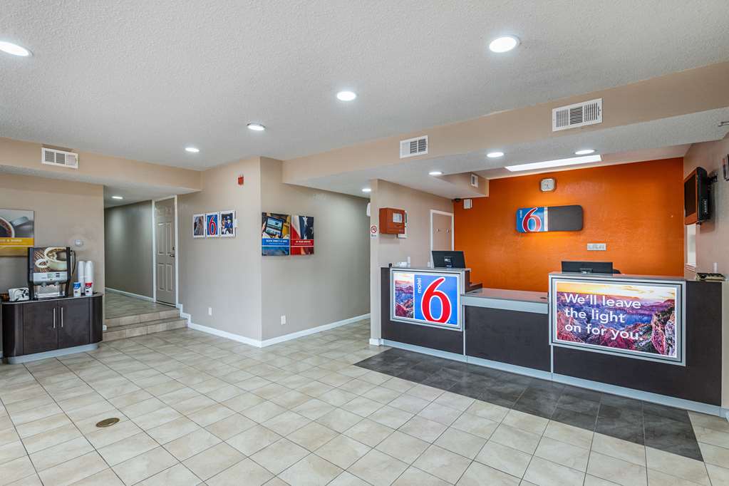 motel 6 waxahachie tx