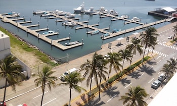 Balaju Hotel And Suites,Coatzacoalcos>>Boca Del Rio,3 star