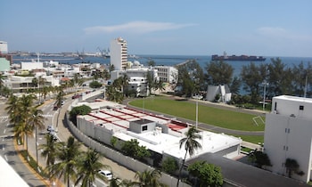 Balaju Hotel And Suites,Coatzacoalcos>>Boca Del Rio,3 star