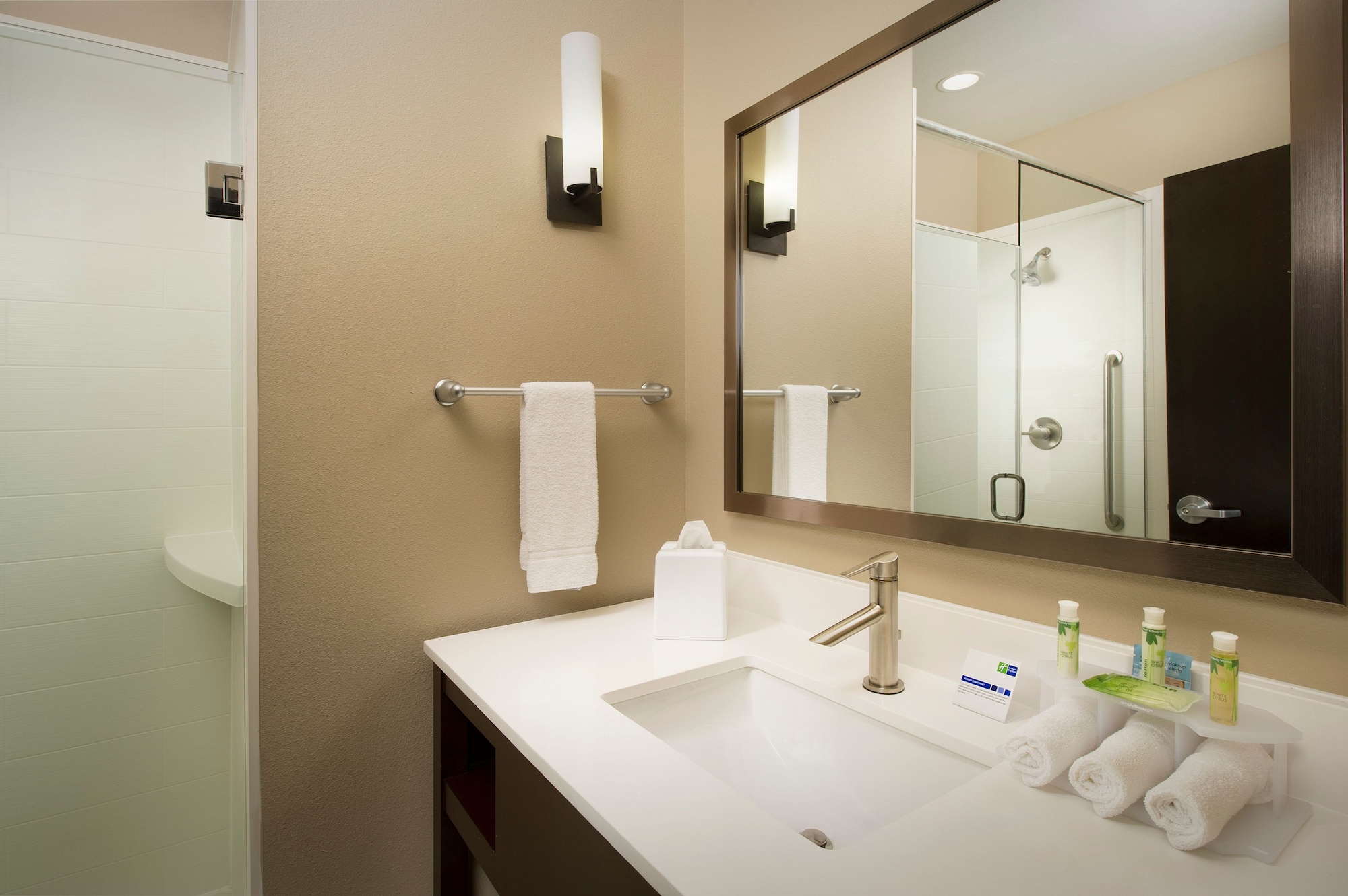 holiday inn express and suites waco south by ihg