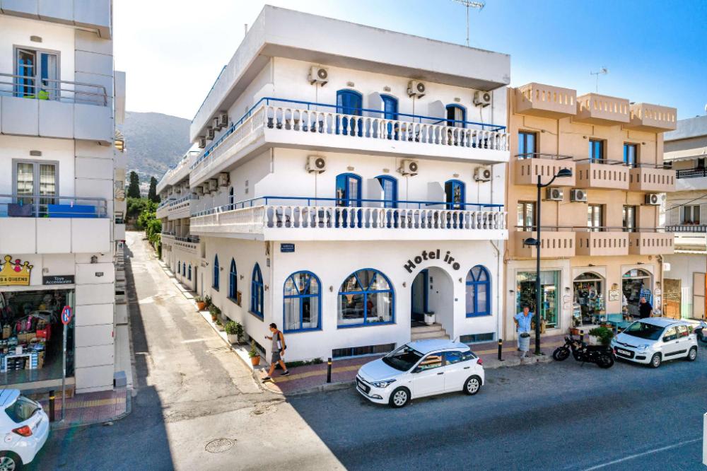 iro hotel adults friendly