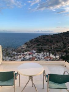 iro hotel adults friendly