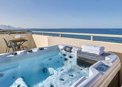 castello village resort
