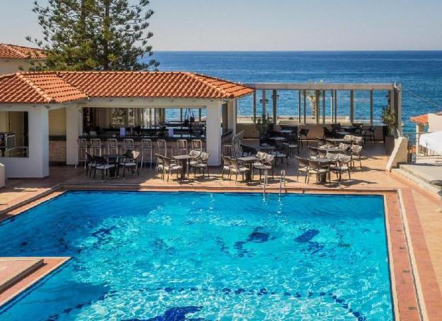 castello village resort