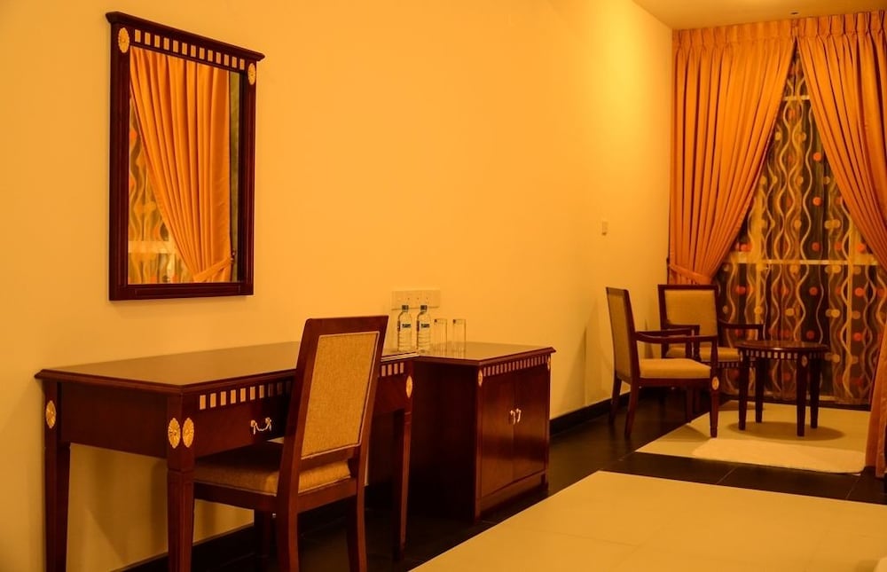 marina beach passikudah