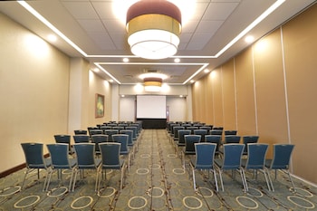 holiday inn hotel and suites hermosillo aeropuerto by ihg