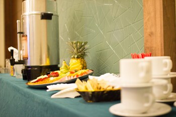 holiday inn hotel and suites hermosillo aeropuerto by ihg