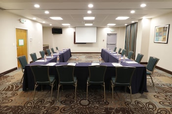 holiday inn hotel and suites hermosillo aeropuerto by ihg