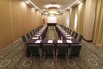 holiday inn hotel and suites hermosillo aeropuerto by ihg
