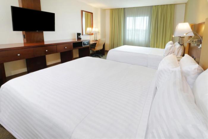 holiday inn hotel and suites hermosillo aeropuerto by ihg