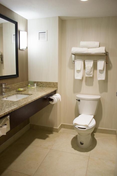 holiday inn hotel and suites hermosillo aeropuerto by ihg
