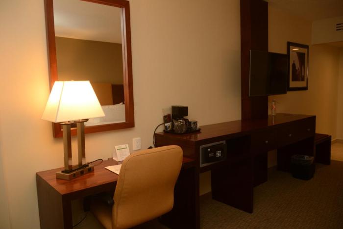 holiday inn hotel and suites hermosillo aeropuerto by ihg