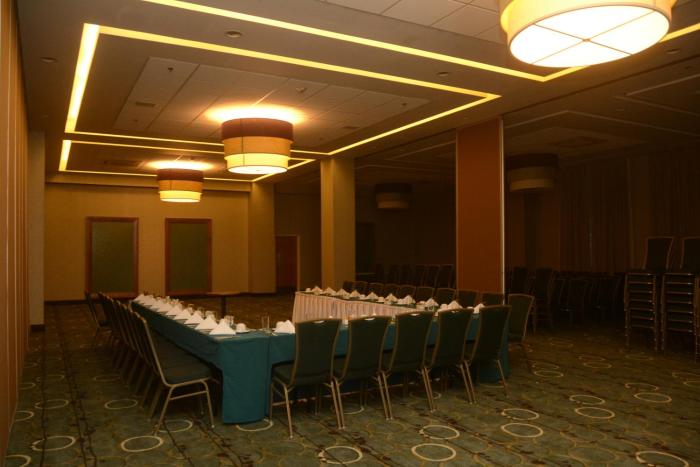 holiday inn hotel and suites hermosillo aeropuerto by ihg