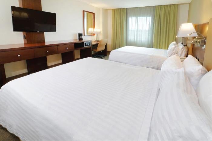 holiday inn hotel and suites hermosillo aeropuerto by ihg
